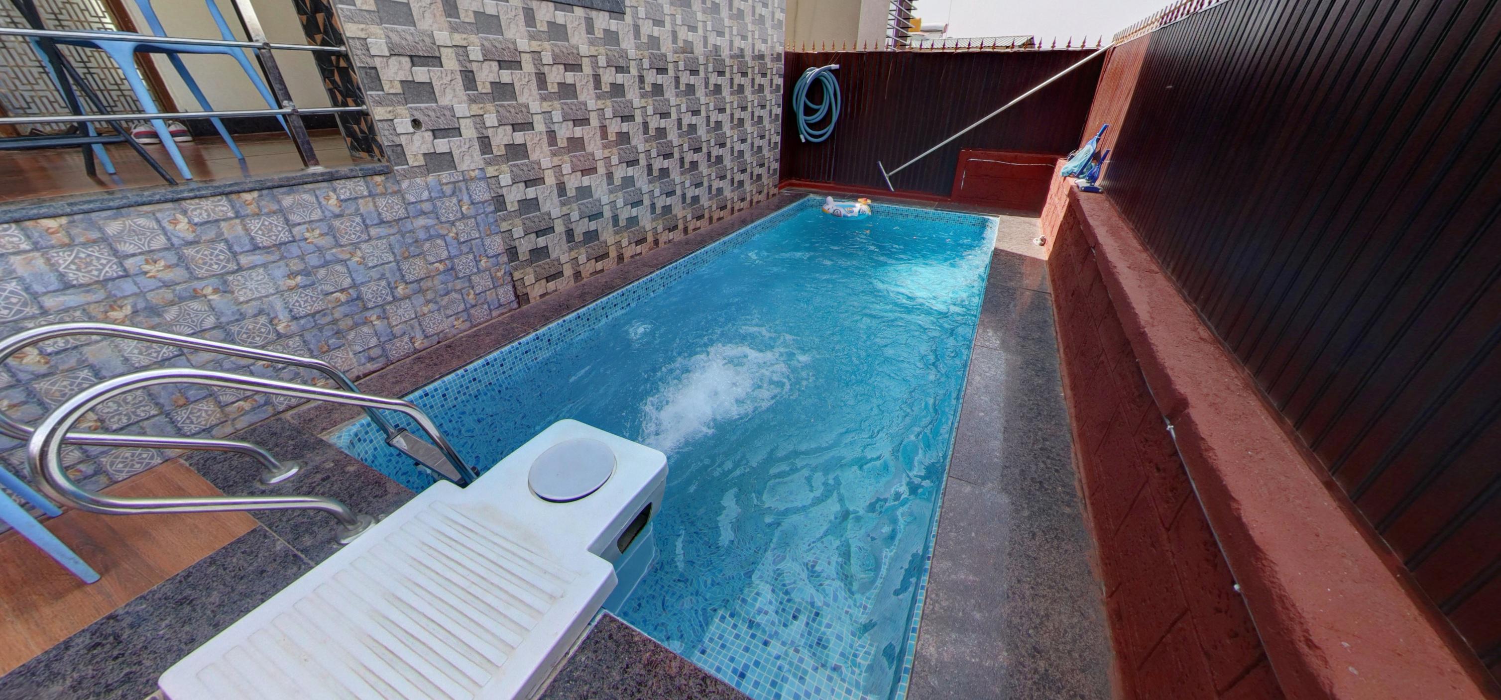 Private Pool